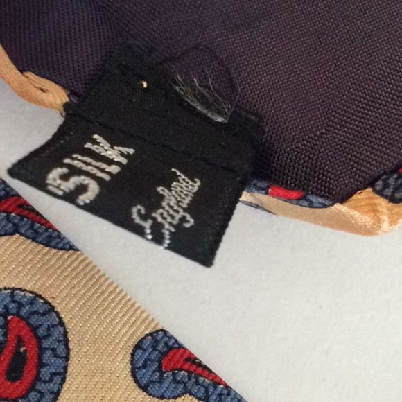 💞100% silk💖tie - Picture 7 of 8